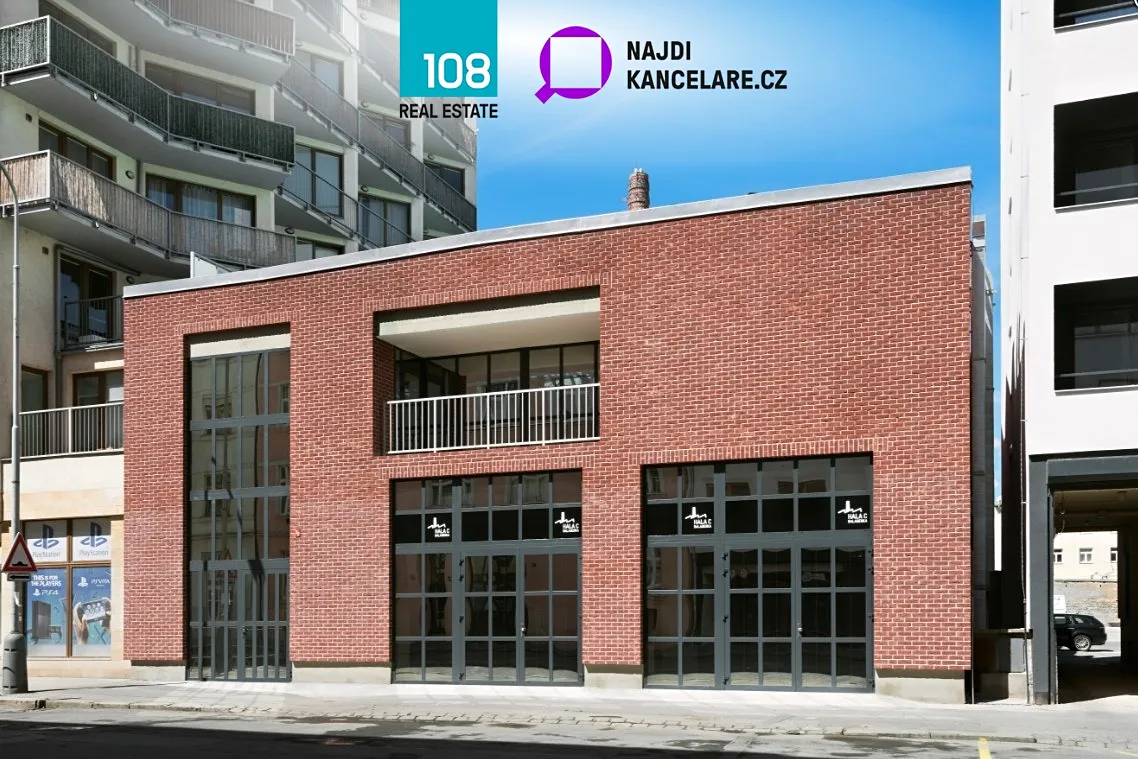 Pronájem kanceláře 706 m²
